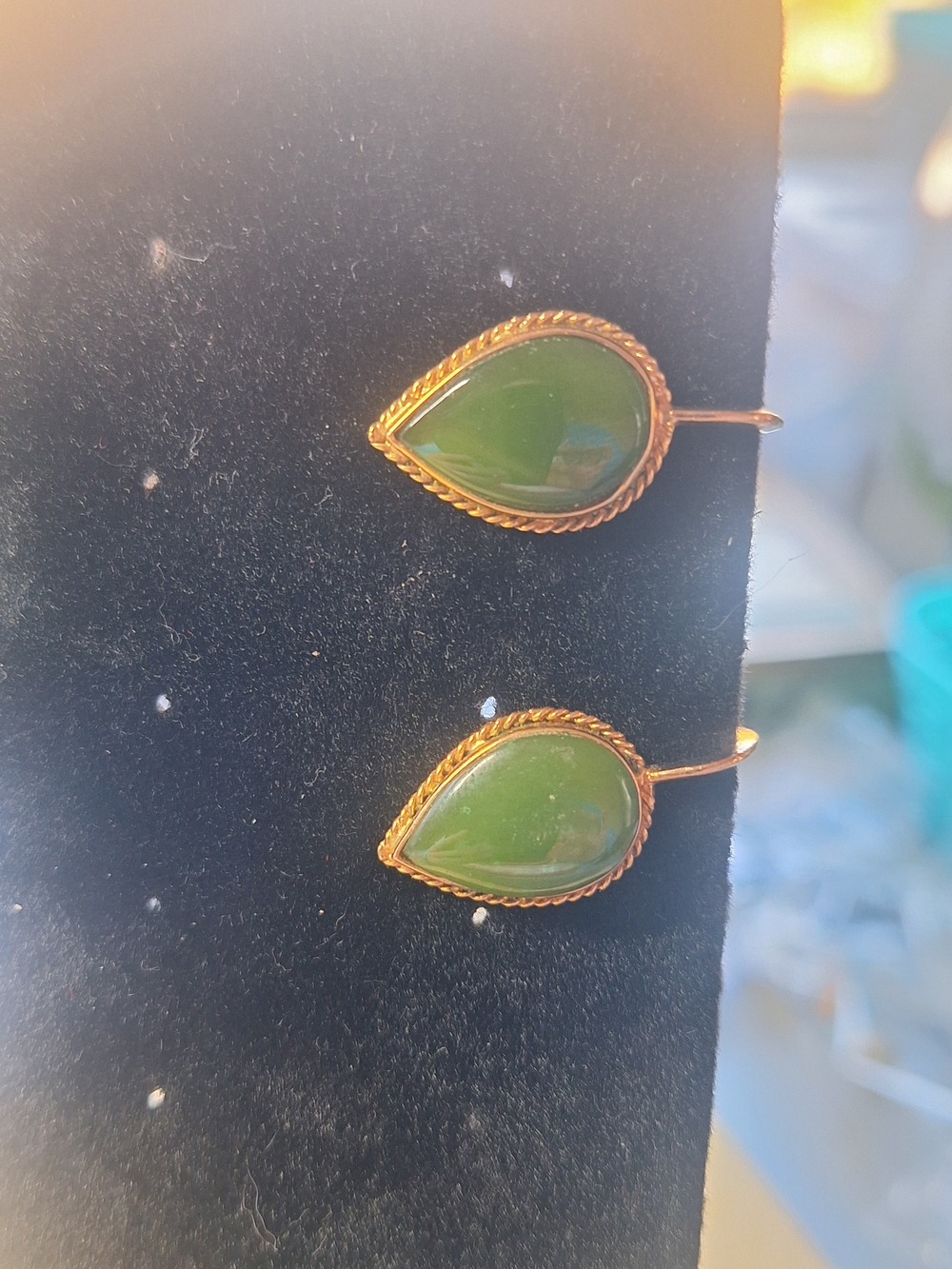 Gold Toned Nephrite Jade Screwback Earrings